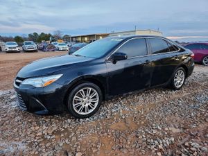 Toyota Camry LE 2.5L 4 2015