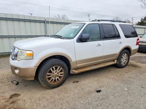 Ford Expedition XLT 5.4L 8 2011