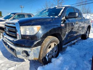Toyota Tundra DOUBLE CAB SR5 5.7L 8 2010