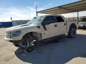 Ford F-150 SVT RAPTOR 6.2L 8 2013