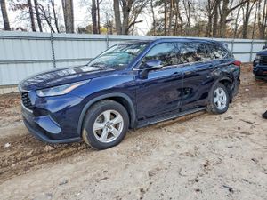 Toyota Highlander 3.5L 6 2021