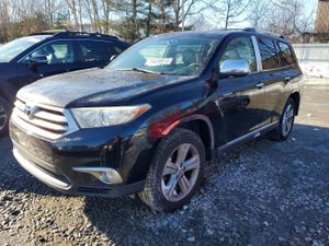 Toyota Highlander LIMITED 3.5L 6 2013