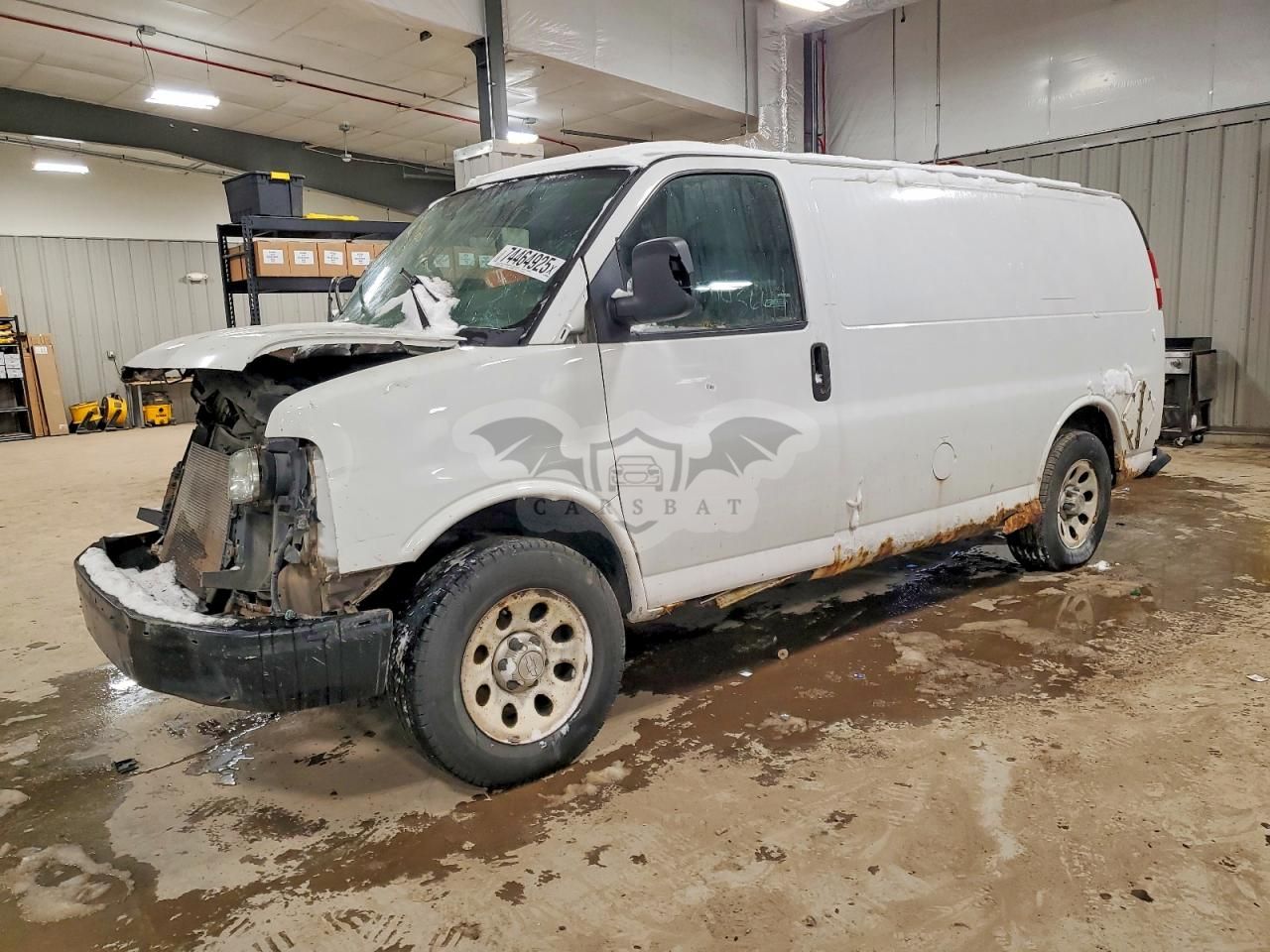 GMC Savana 5.3L 8 2012