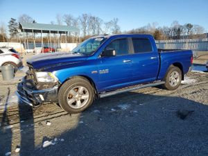 RAM 1500 5.7L 8 2015