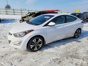 Hyundai Elantra SE 2.0L 4 2015