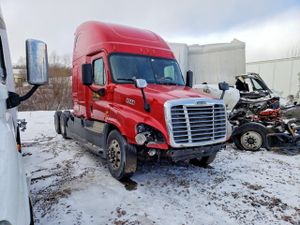 Freightliner Cascadia 14.8L 6 2015