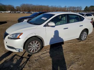 Nissan Sentra S 1.8L 4 2014