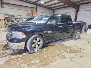 RAM 1500 SLT 5.7L 8 2014
