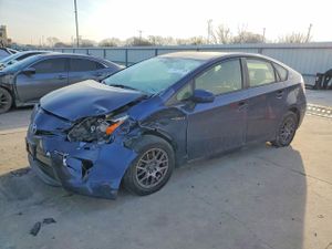 Toyota Prius 1.8L 4 2013