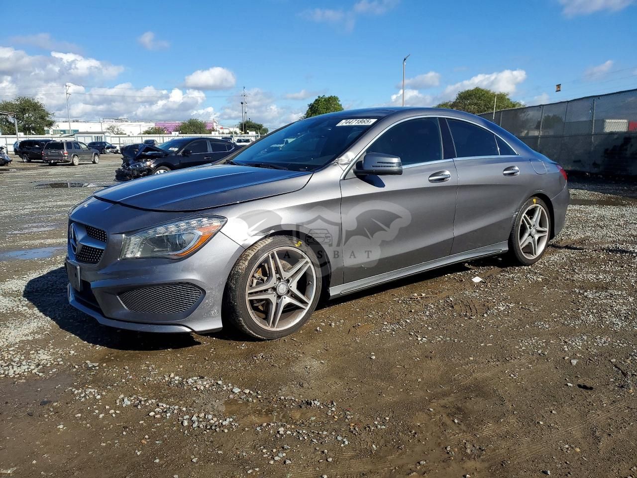 Mercedes-Benz CLA 250 2.0L 4 2014
