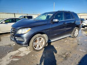 Mercedes-Benz ML 350 BLUETEC 3.0L 6 2014