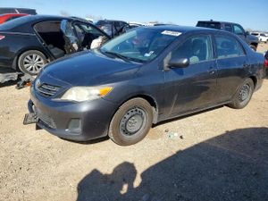 Toyota Corolla BASE 1.8L 4 2013