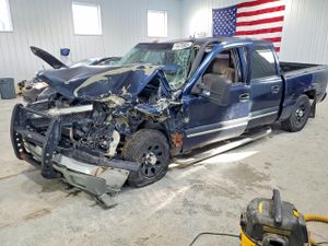 Chevrolet Silverado 1500 C1500 5.3L 8 2005