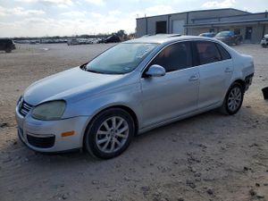 Volkswagen Jetta SE 2.5L 5 2010