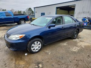 Toyota Camry LE 2.4L 4 2004