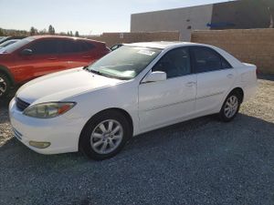 Toyota Camry LE 2.4L 4 2003