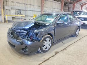 Toyota Camry BASE 2.5L 4 2010