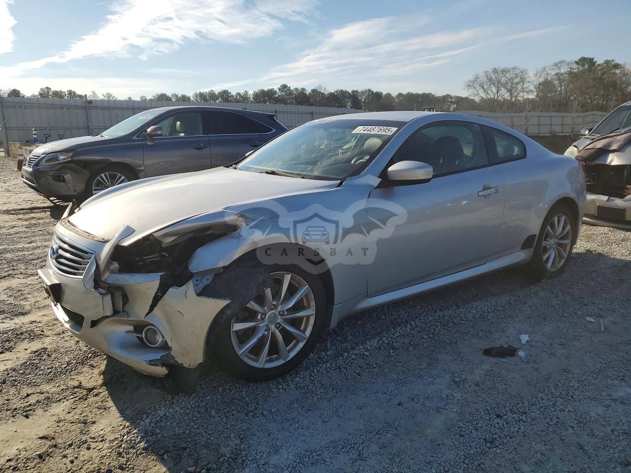 Infiniti G37 3.7L 6 2011