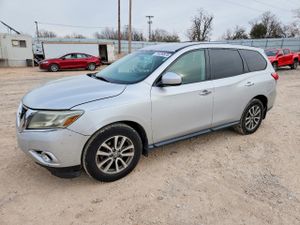 Nissan Pathfinder S 3.5L 6 2014