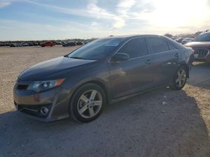 Toyota Camry L 2.5L 4 2013