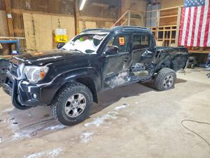 Toyota Tacoma DOUBLE CAB 4.0L 6 2015