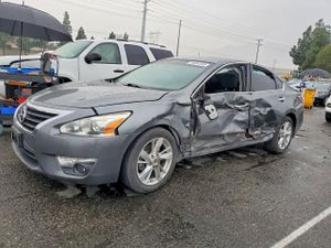 Nissan Altima 2.5L 4 2015