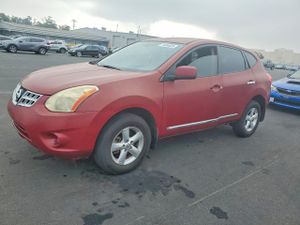 Nissan Rogue S 2.5L 4 2013