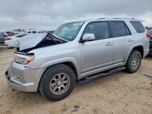 Toyota 4Runner SR5 4.0L 6 2011