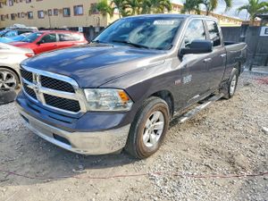 RAM 1500 SLT 5.7L 8 2014