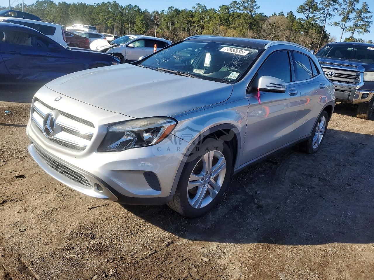 Mercedes-Benz GLA 250 4MATIC 2.0L 4 2015