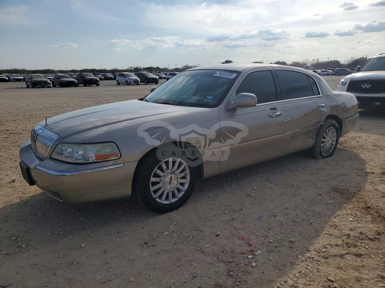 Lincoln Town Car EXECUTIVE 4.6L 8 2003