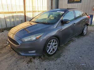 Ford Focus SE 2.0L 4 2015