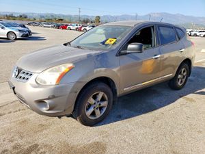 Nissan Rogue S 2.5L 4 2012