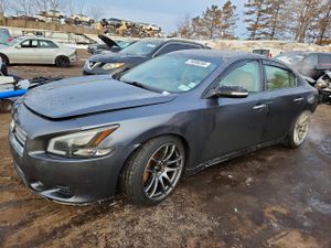 Nissan Maxima S 3.5L 6 2009