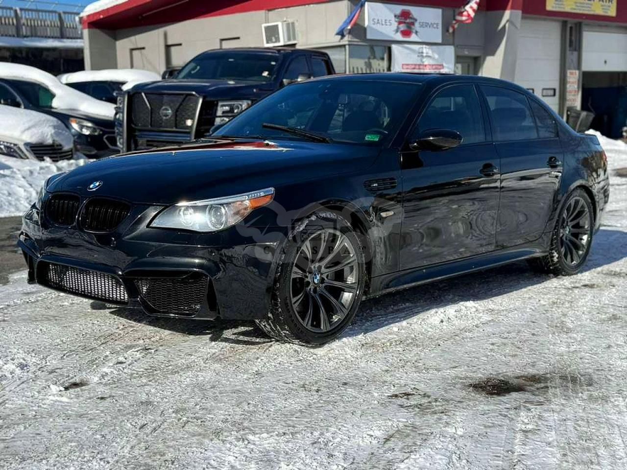BMW M5 5.0L 10 2006