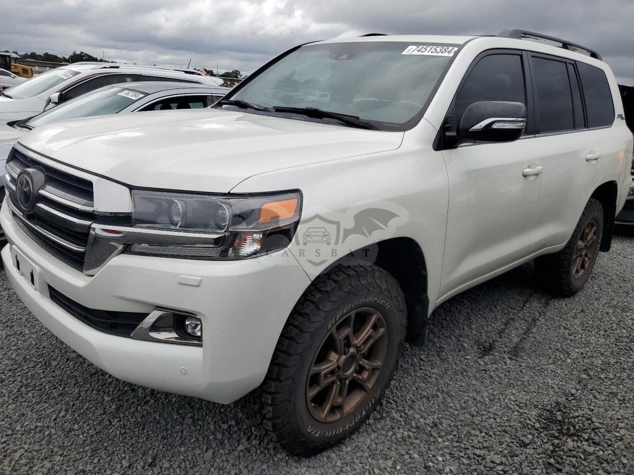 Toyota Land Cruiser VX-R 5.7L  8 2020