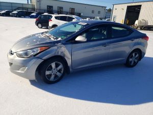 Hyundai Elantra 1.8L 4 2013