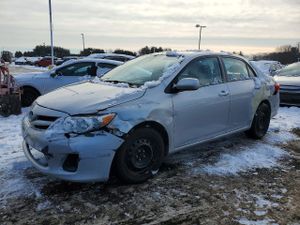Toyota Corolla BASE 1.8L 4 2012