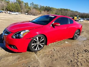 Nissan Altima SR 3.5L 6 2010