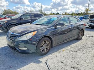 Hyundai Sonata GLS 2.4L 4 2013