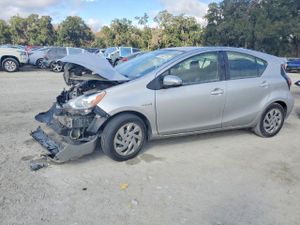 Toyota Prius 1.5L 4 2015