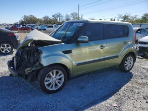 Kia Soul + 2.0L 4 2013