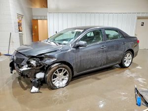 Toyota Corolla BASE 1.8L 4 2010