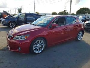 Lexus CT 200 1.8L 4 2013