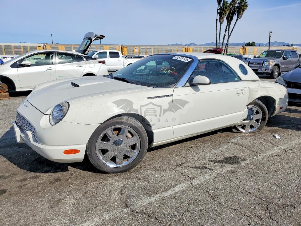 Ford Thunderbird 3.9L 8 2002