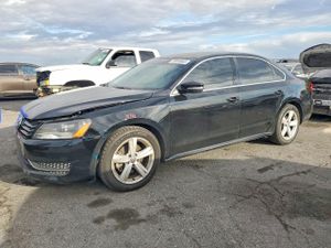 Volkswagen Passat SE 2.5L 5 2013