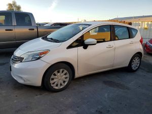 Nissan Versa 1.6L 4 2015