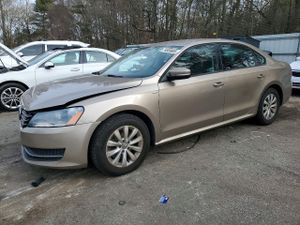 Volkswagen Passat S 1.8L 4 2015