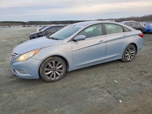 Hyundai Sonata SE 2.4L 4 2011