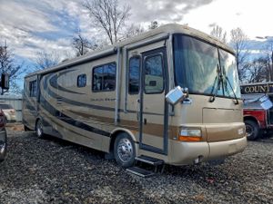 Freightliner X-line X LINE MOTOR HOME 7.2L 6 2001